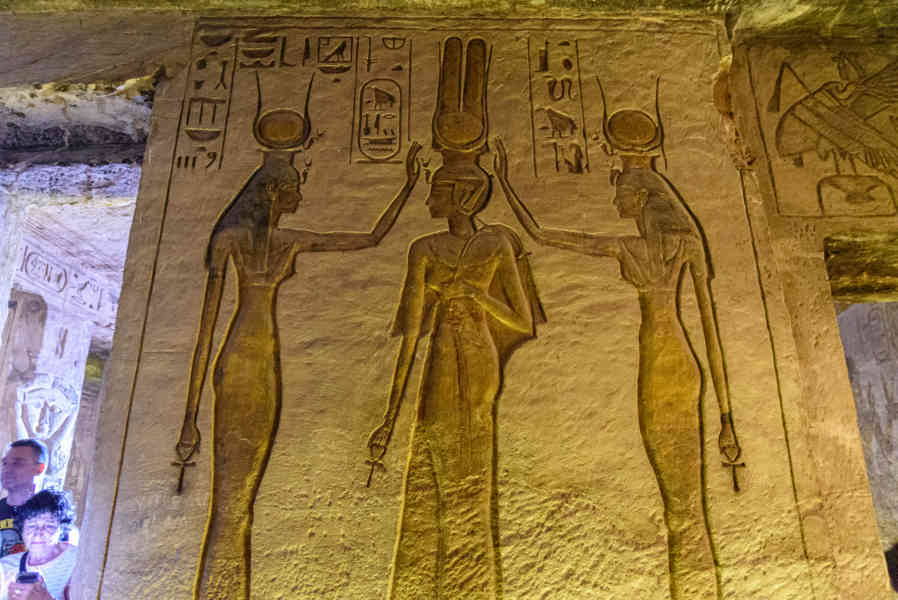 Egipto 147 - Abu Simbel - Templo de Hator.jpg